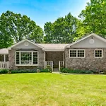 Pet-Friendly Espyville Home With Yard And Fire Pit!