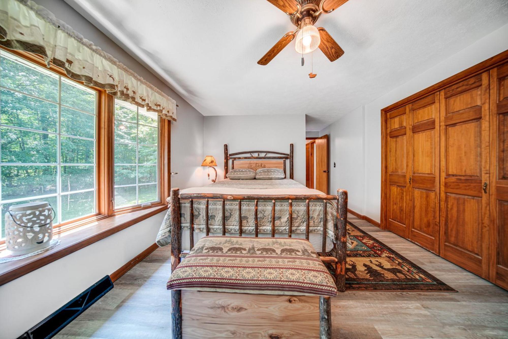 Holiday home Pet-friendly Espyville With Yard And Fire Pit! Hartstown